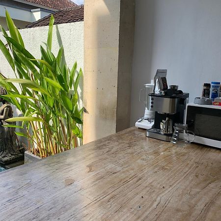 Chua Guest House Canggu Extérieur photo