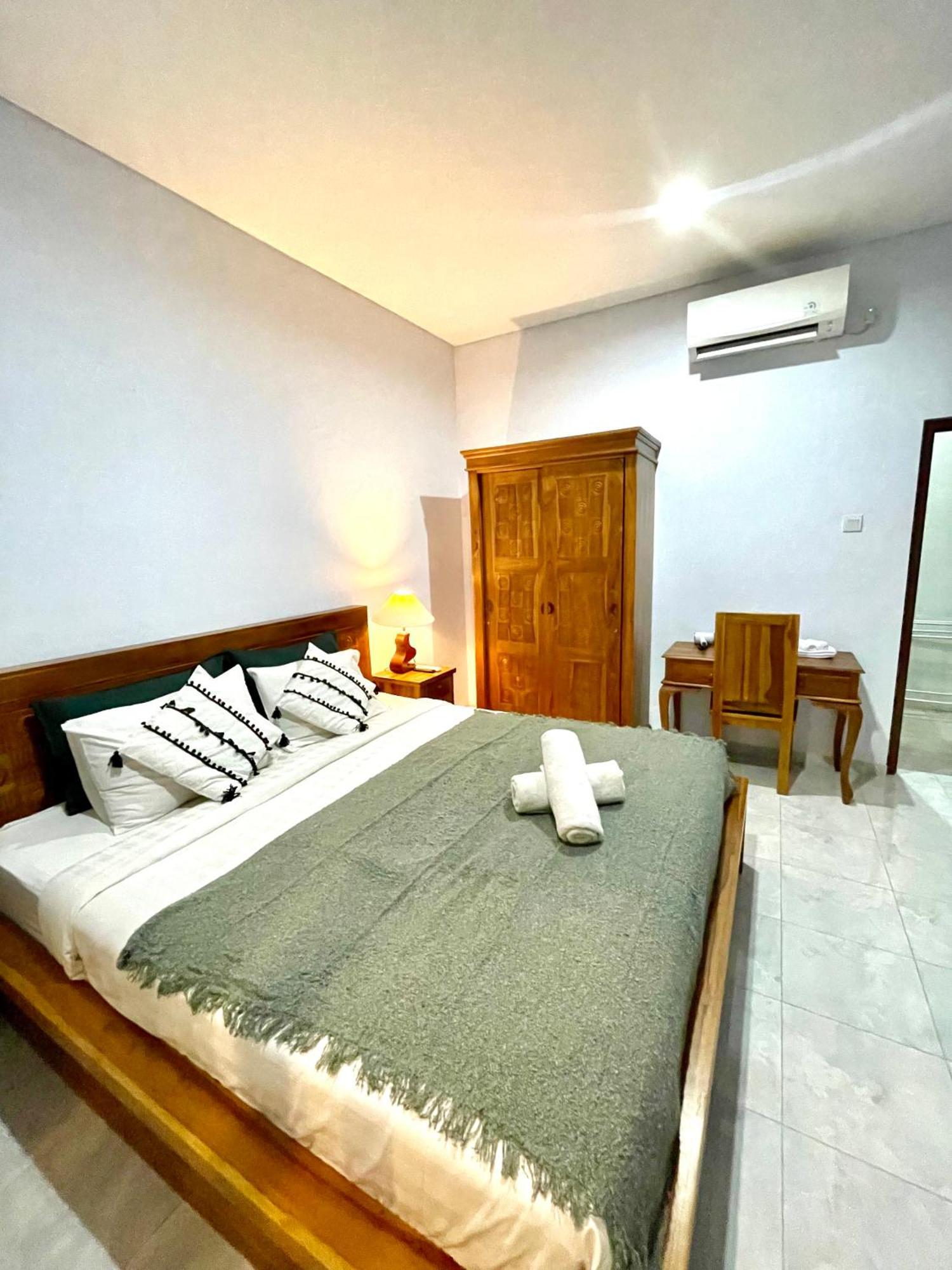 Chua Guest House Canggu Extérieur photo
