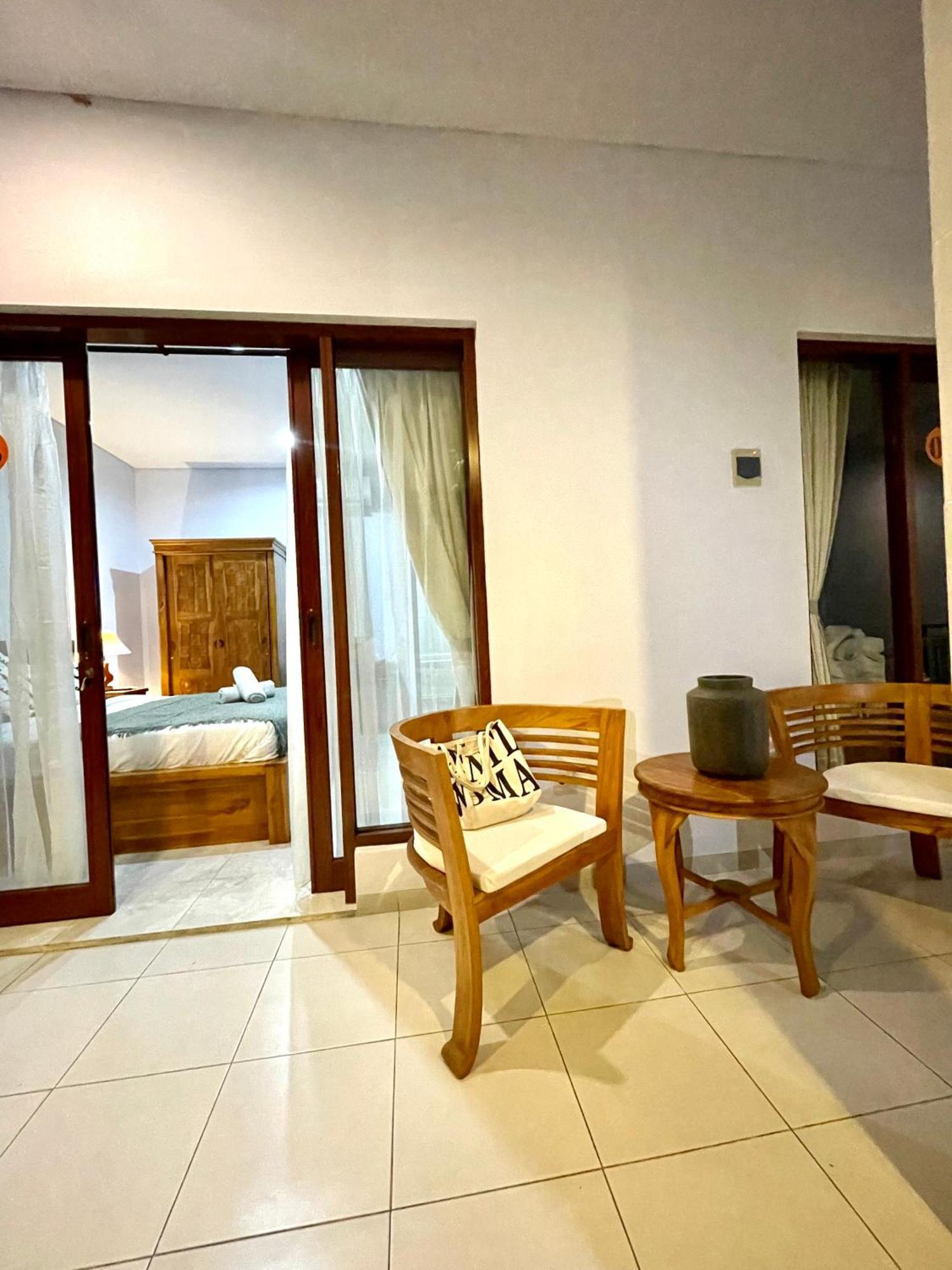 Chua Guest House Canggu Extérieur photo